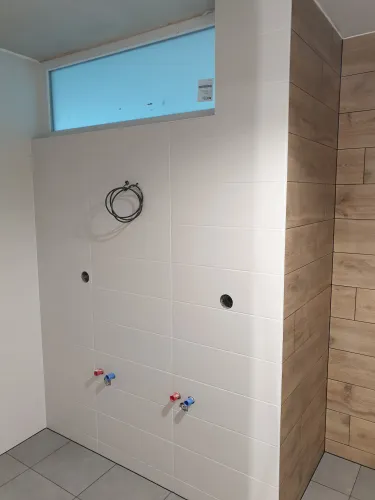 Obklady dlažby Pršianska terasa