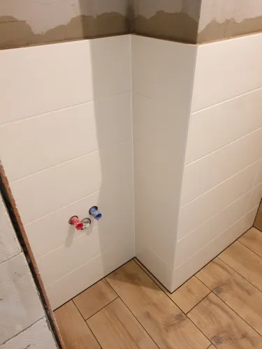 Obklady dlažby Pršianska terasa