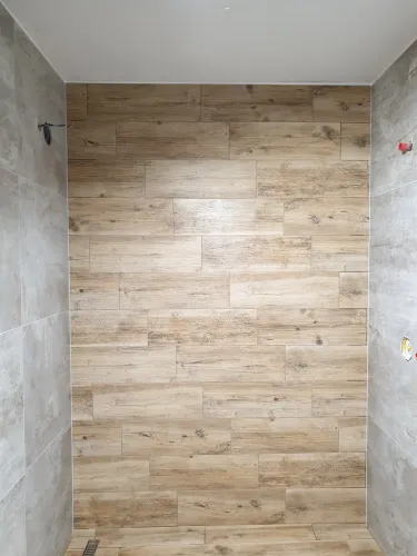 Obklady dlažby Pršianska terasa