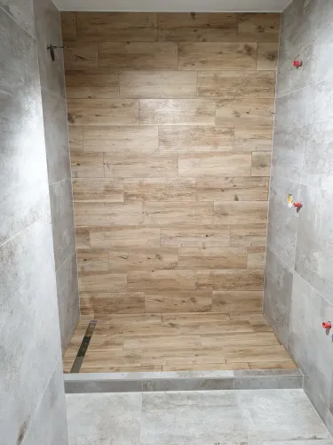 Obklady dlažby Pršianska terasa