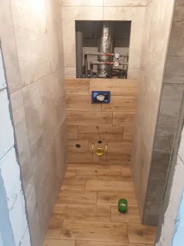 Obklady dlažby Pršianska terasa